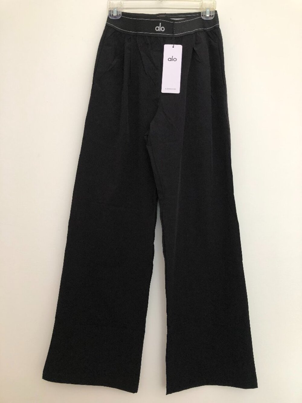 NWT ALO YOGA Regular Suit Up Trousers Black Size M